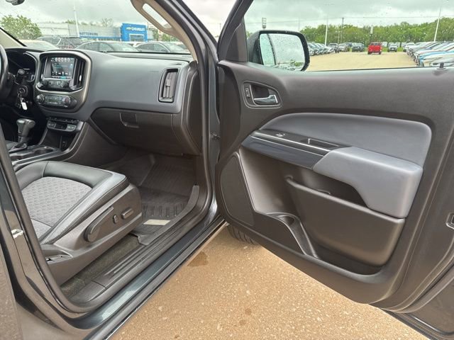 Used 2018 Chevrolet Colorado Z71 AWD/4WD image 47