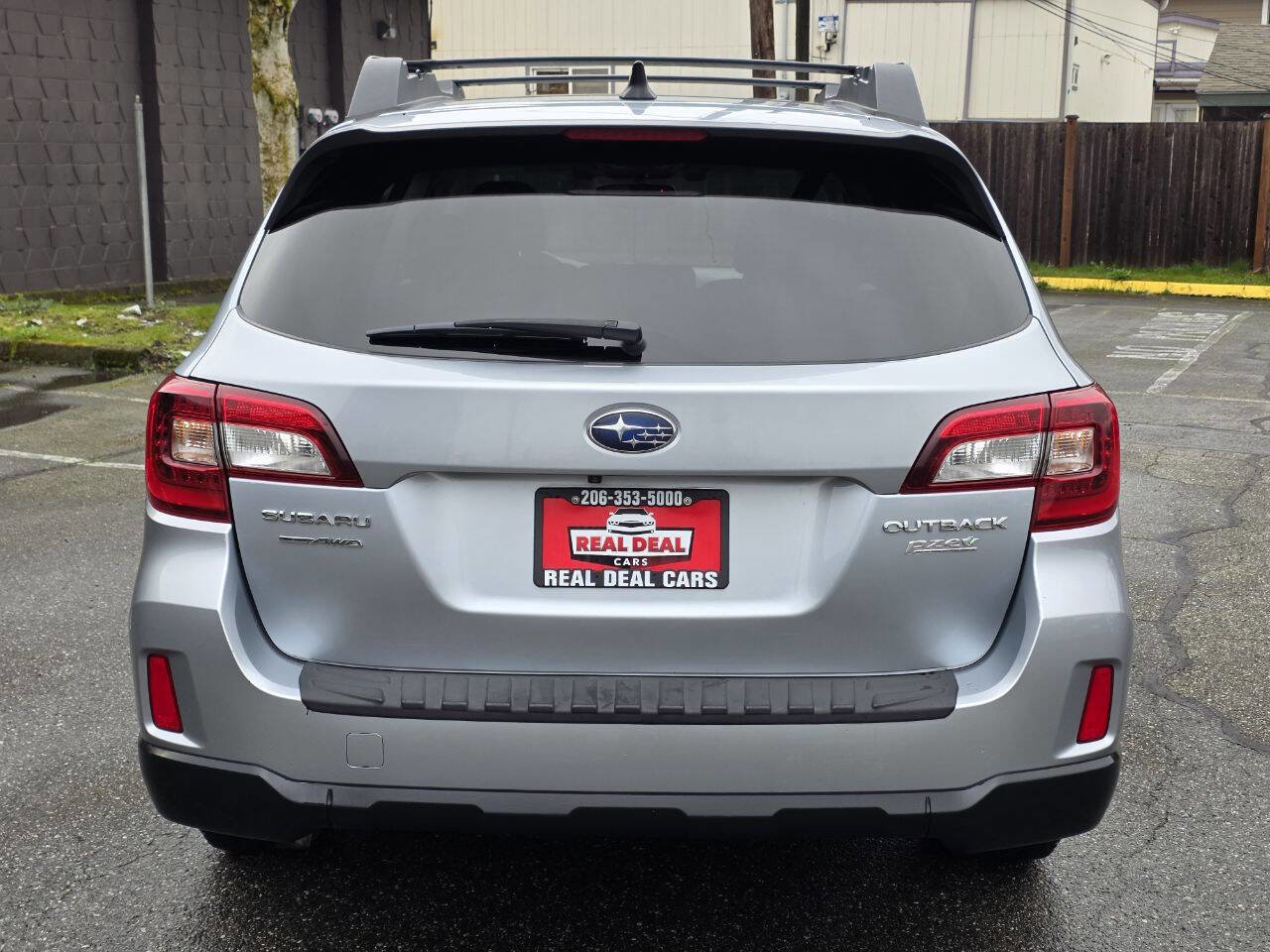 Used 2016 Subaru Outback 2.5i Premium image 8