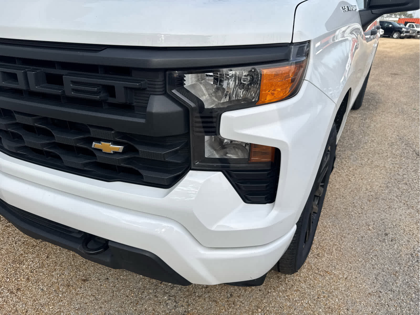 Used 2024 Chevrolet Silverado 1500 Custom image 11