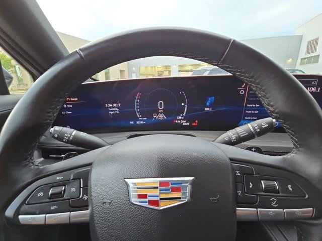 Certified 2025 Cadillac XT4 Premium Luxury AWD/4WD image 26