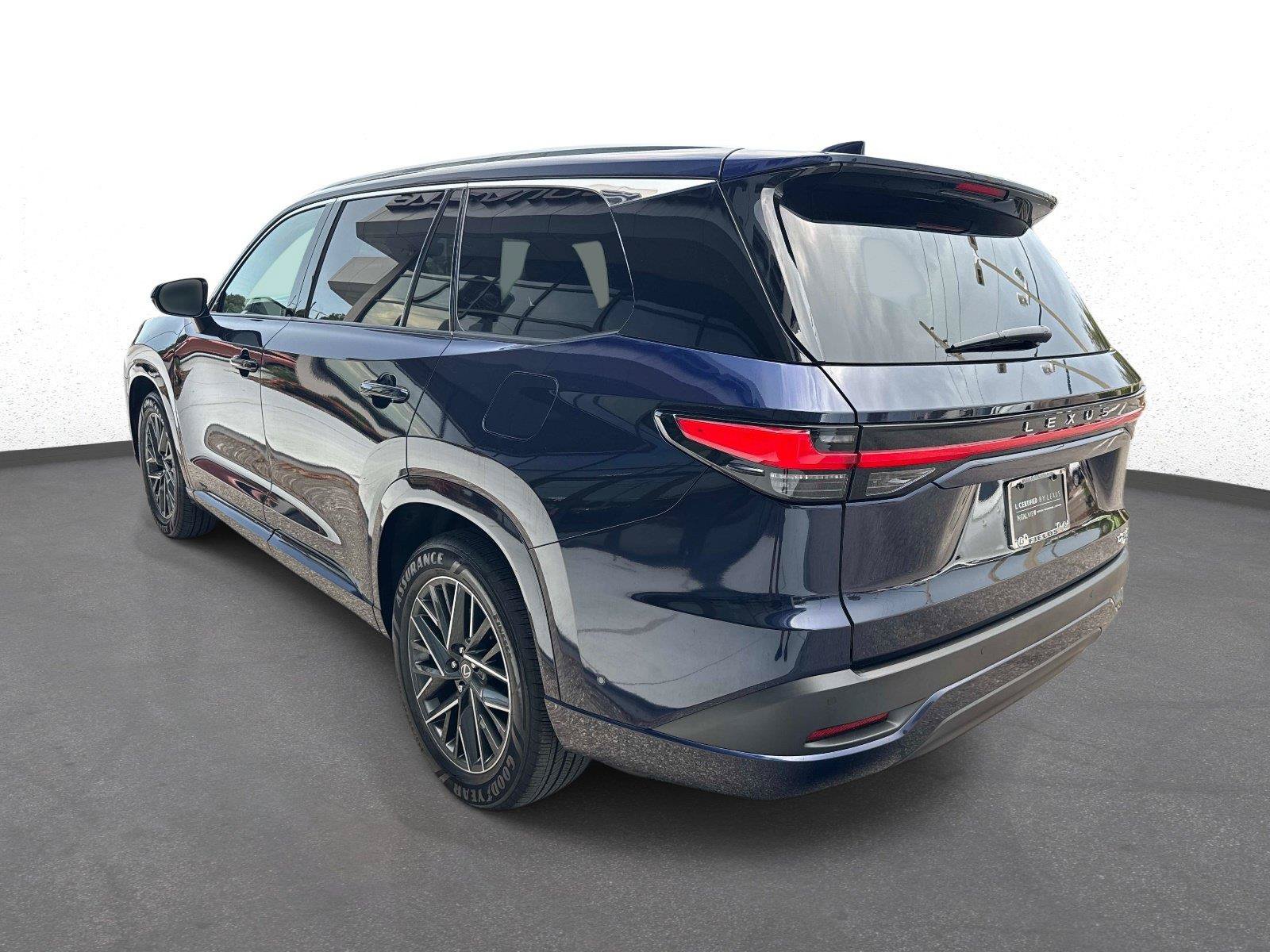 Certified 2026 Lexus TX 350 AWD w/ Technology Package image 5
