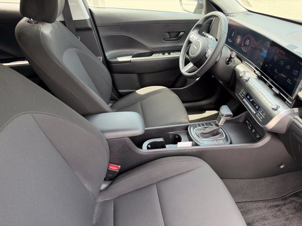 Used 2024 Hyundai Kona SEL FWD image 15