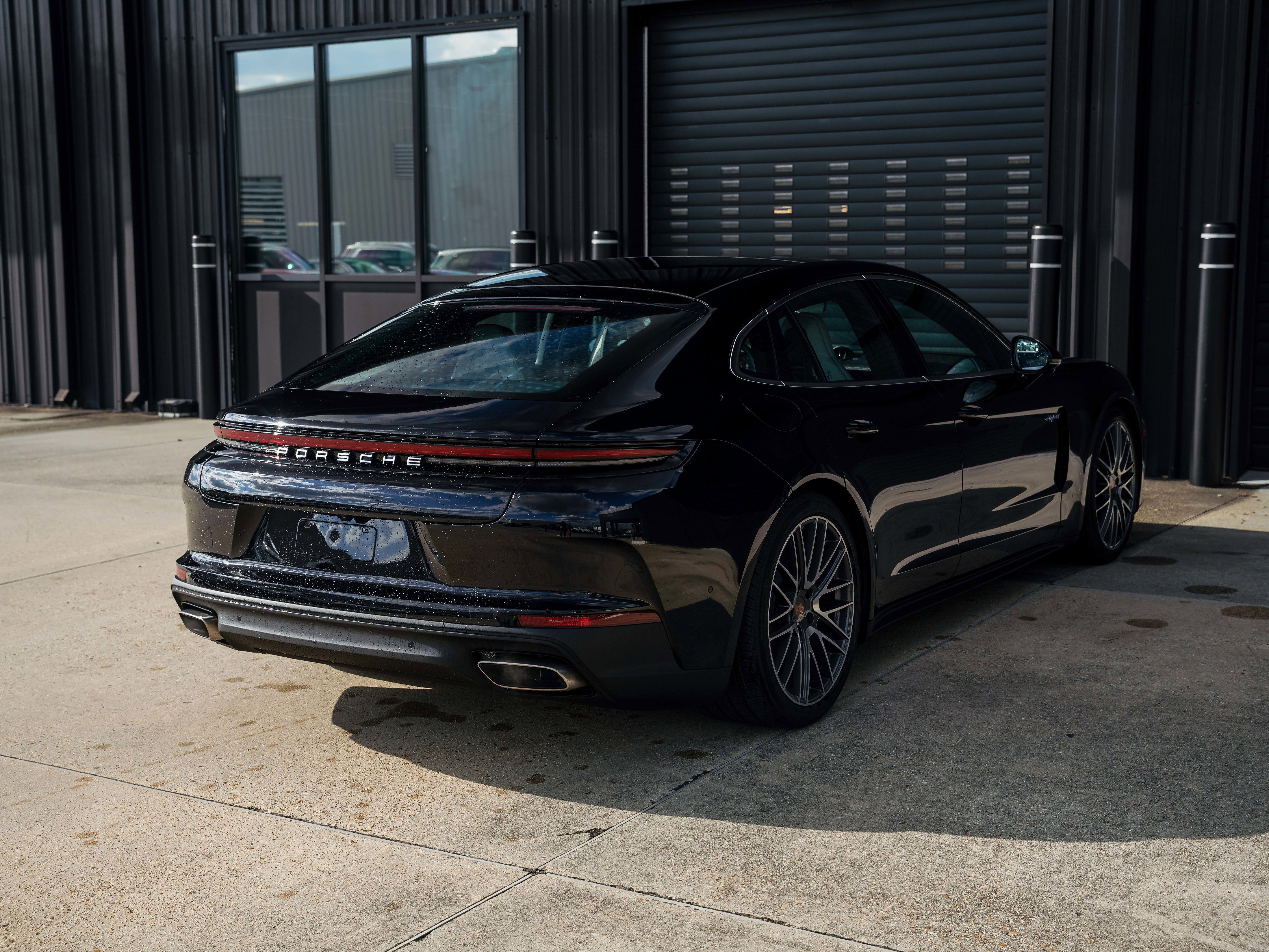 New 2026 Porsche Panamera 4 image 10