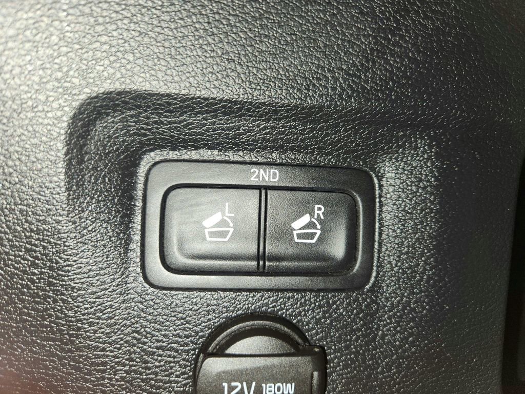 Used 2021 Kia Telluride S image 31