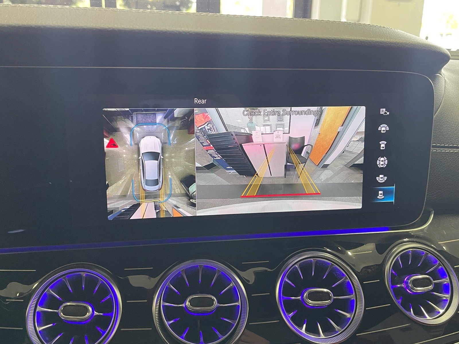 Used 2023 Mercedes-Benz E 450 Coupe w/ AMG Line image 18