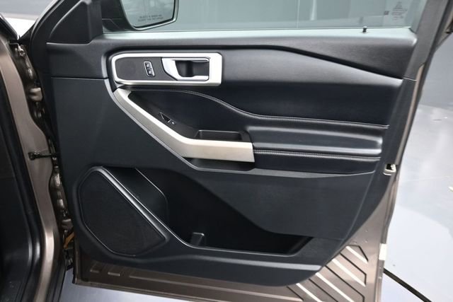 Used 2021 Ford Explorer XLT RWD image 33