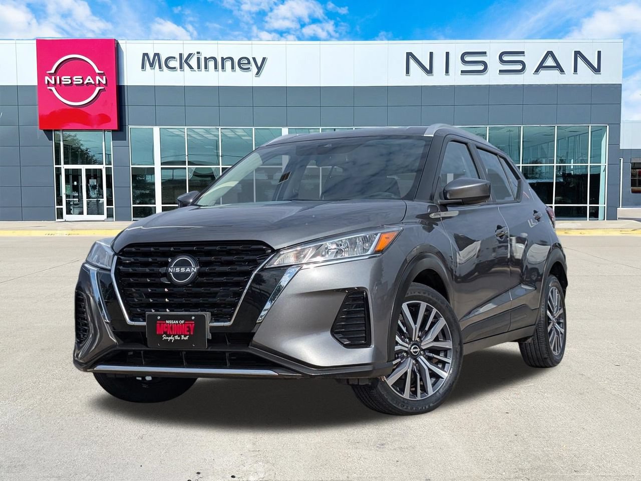 Used 2022 Nissan Kicks SV FWD image 1