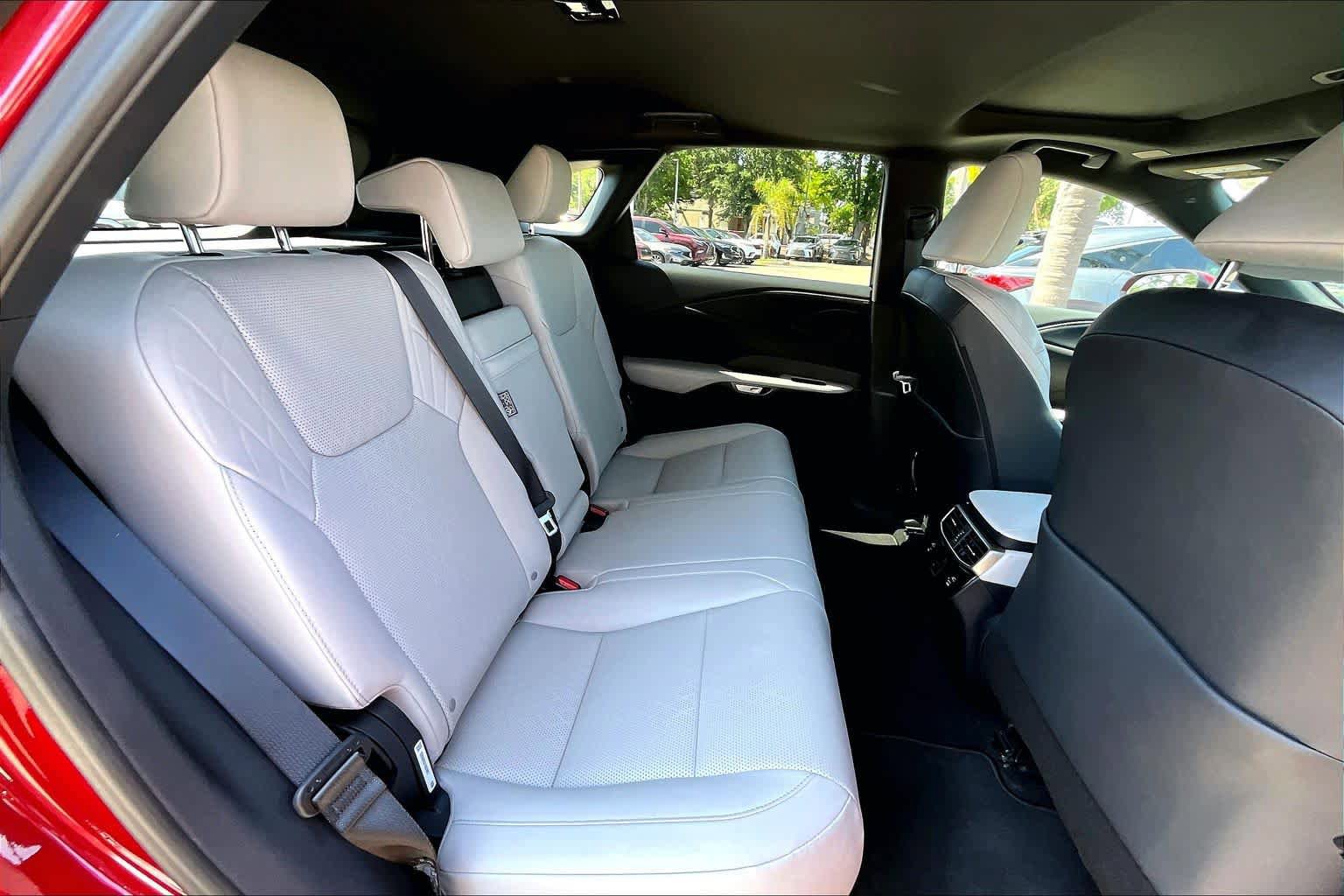 Used 2025 Lexus RX 350 Premium Plus w/ Convenience Package FWD image 20