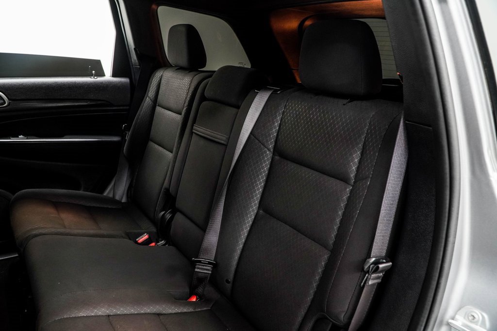 Used 2021 Jeep Grand Cherokee Laredo image 17