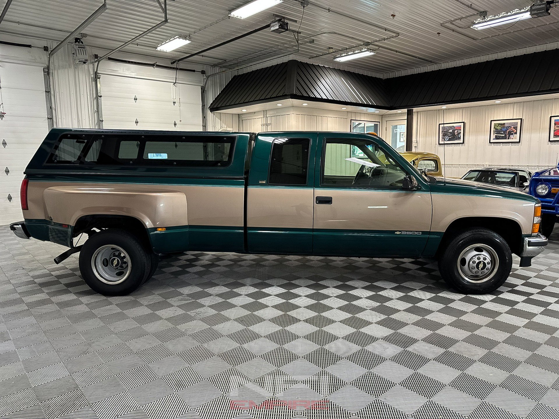 Used 1996 Chevrolet Silverado 3500 2WD Extended Cab image 7