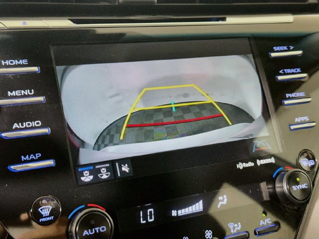 Certified 2020 Toyota Camry XLE FWD image 16