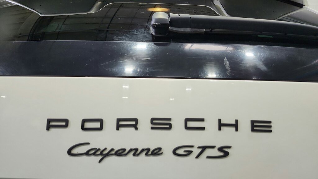 Used 2008 Porsche Cayenne GTS AWD/4WD image 32
