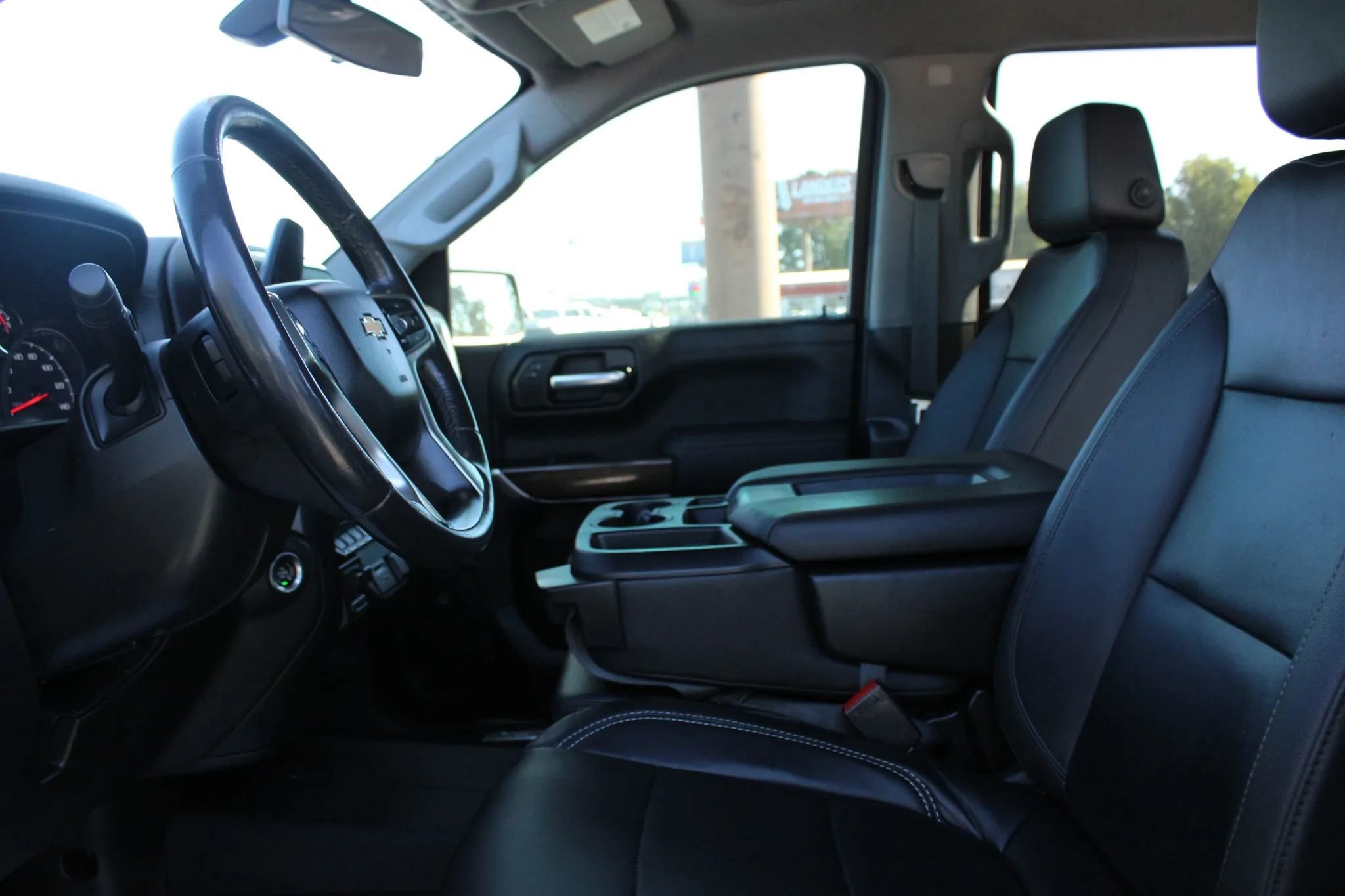 Used 2021 Chevrolet Silverado 1500 LT w/ Texas Edition Plus AWD/4WD image 13