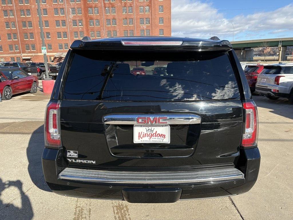 Used 2015 GMC Yukon Denali w/ Open Road Package AWD/4WD image 6