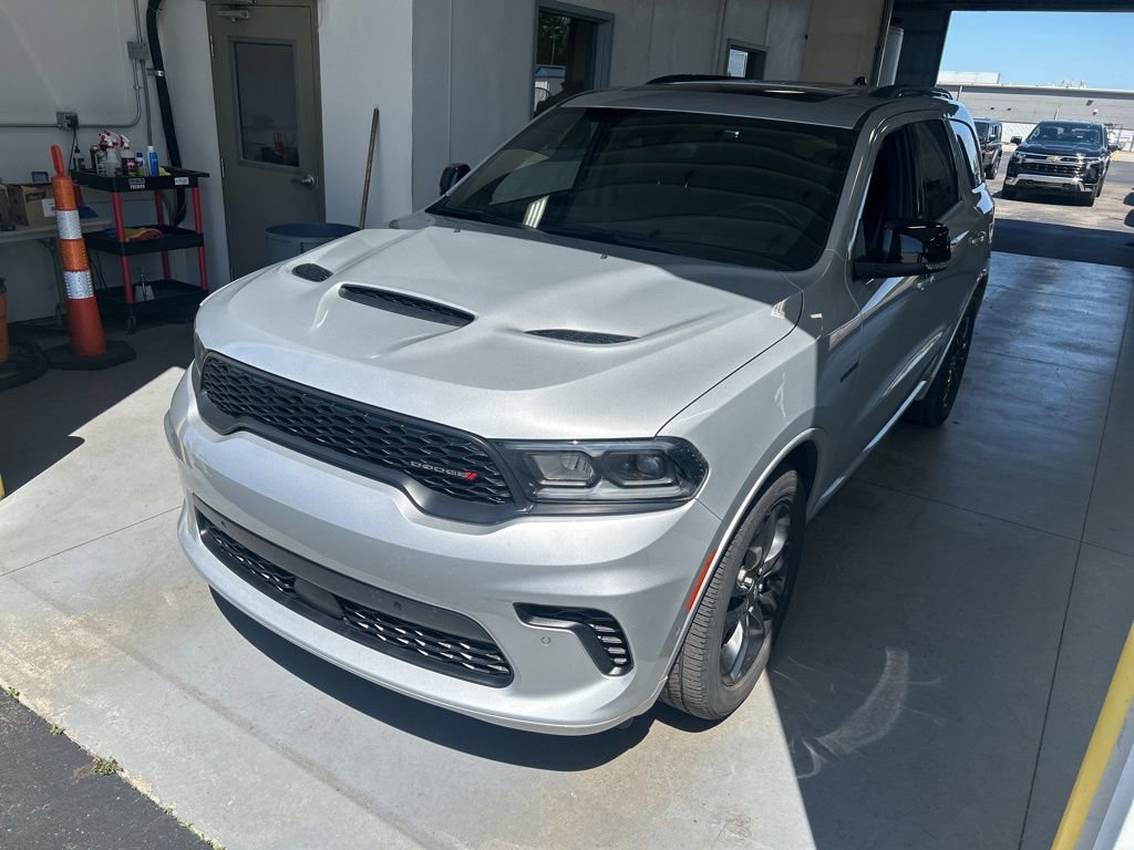 Used 2024 Dodge Durango R/T AWD/4WD image 2