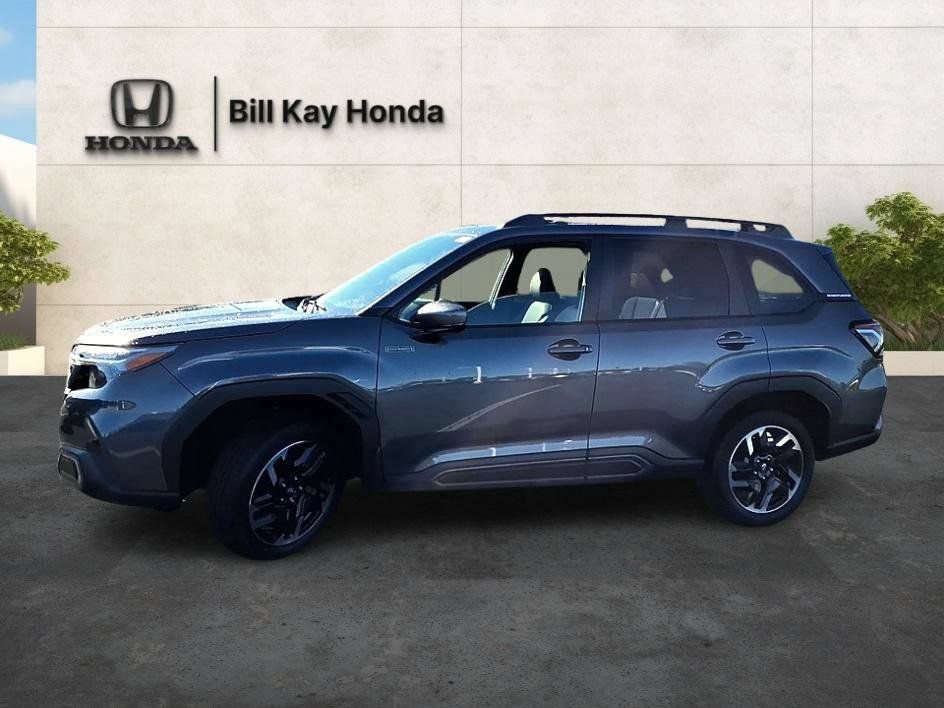Used 2025 Subaru Forester Limited w/ Popular Package AWD/4WD image 6