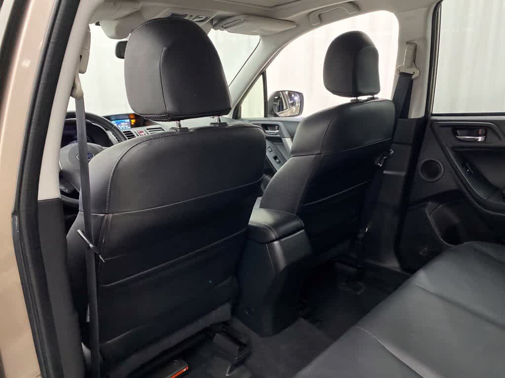 Used 2014 Subaru Forester 2.5i Touring AWD/4WD image 15