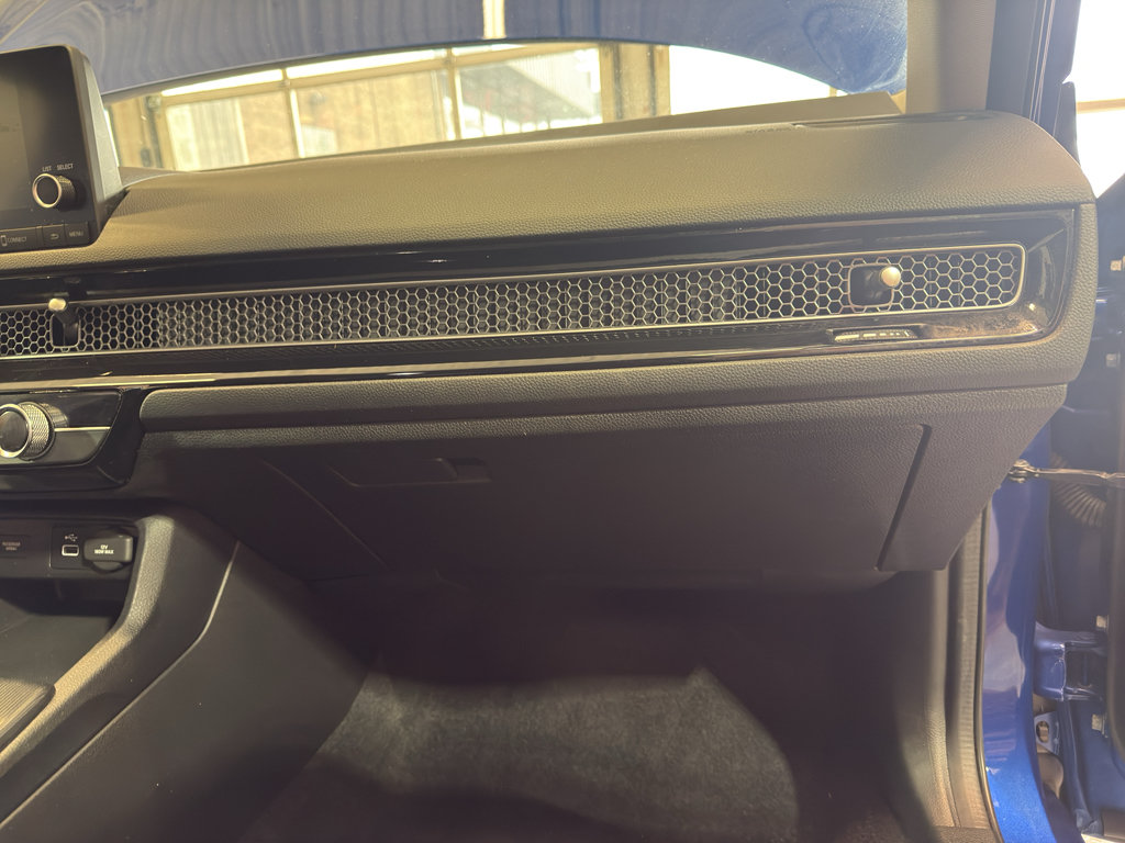 Used 2022 Honda Civic LX image 24