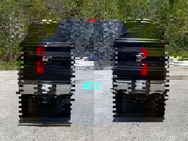 Used 2023 Ford F250 Lariat w/ FX4 Off-Road Package image 4