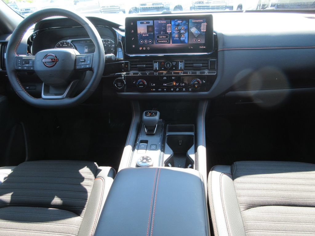 Used 2026 Nissan Pathfinder Rock Creek AWD/4WD image 16