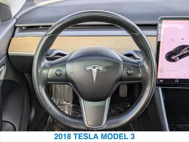 Used 2018 Tesla Model 3 Long Range image 15