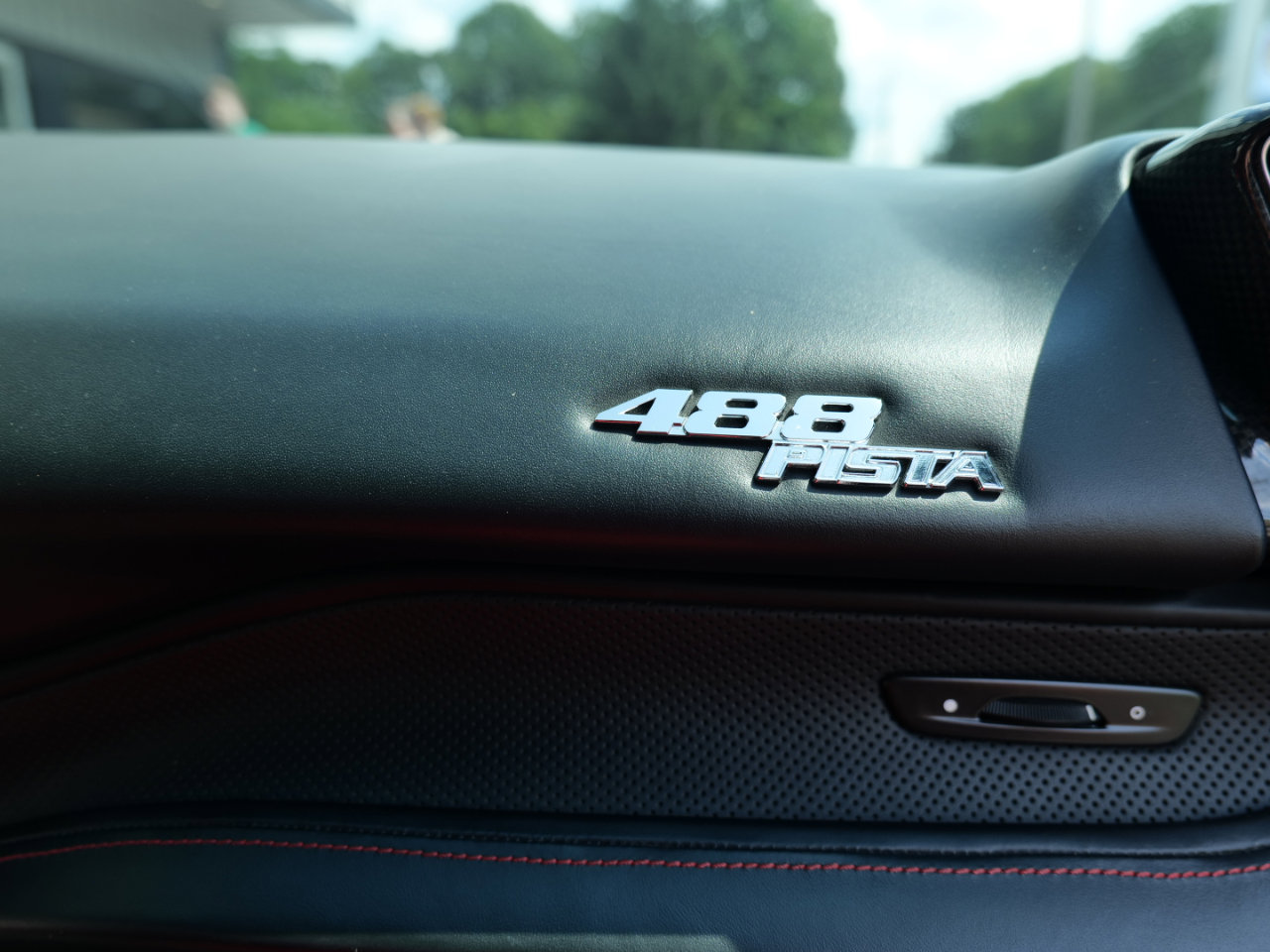 Used 2020 Ferrari 488 Pista Coupe image 40