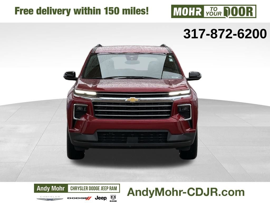 Used 2024 Chevrolet Traverse LT w/ Enhanced Driving Package image 2
