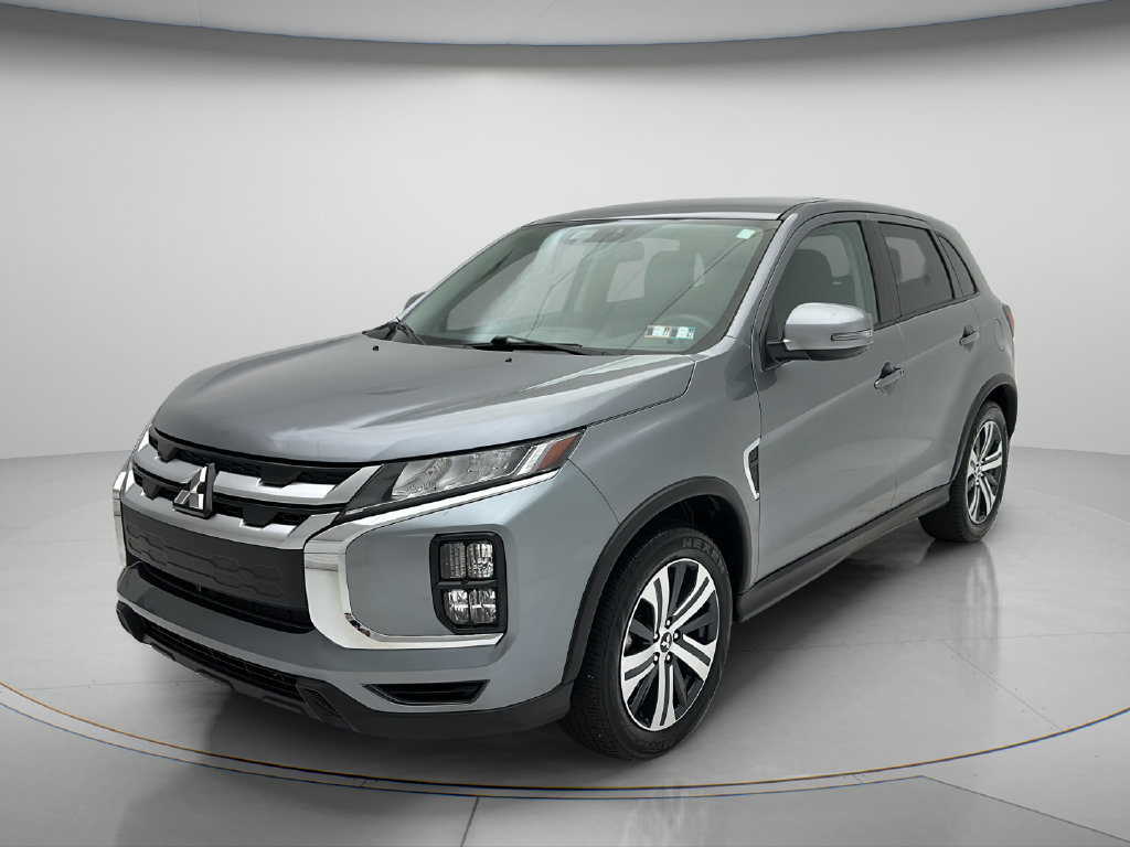 Used 2025 Mitsubishi Outlander Sport SE AWD/4WD image 3