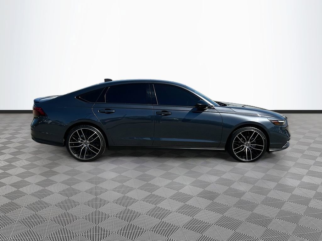 Used 2025 Honda Accord SE image 8