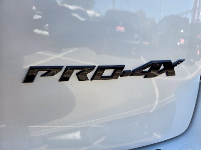 New 2027 Nissan Armada PRO-4X AWD/4WD image 17