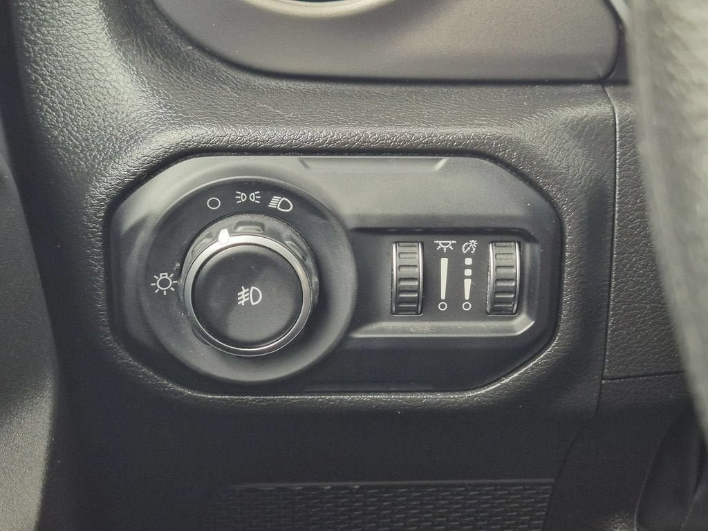 Used 2022 Jeep Wrangler Unlimited Sport AWD/4WD image 21