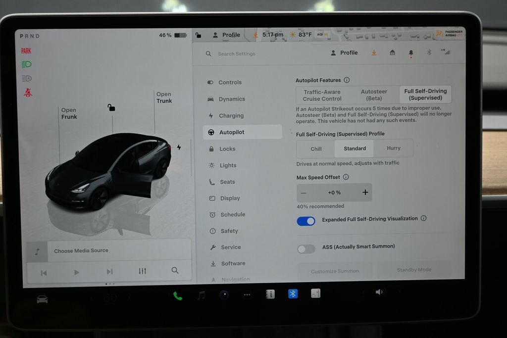 Used 2023 Tesla Model 3 Standard Range RWD image 23