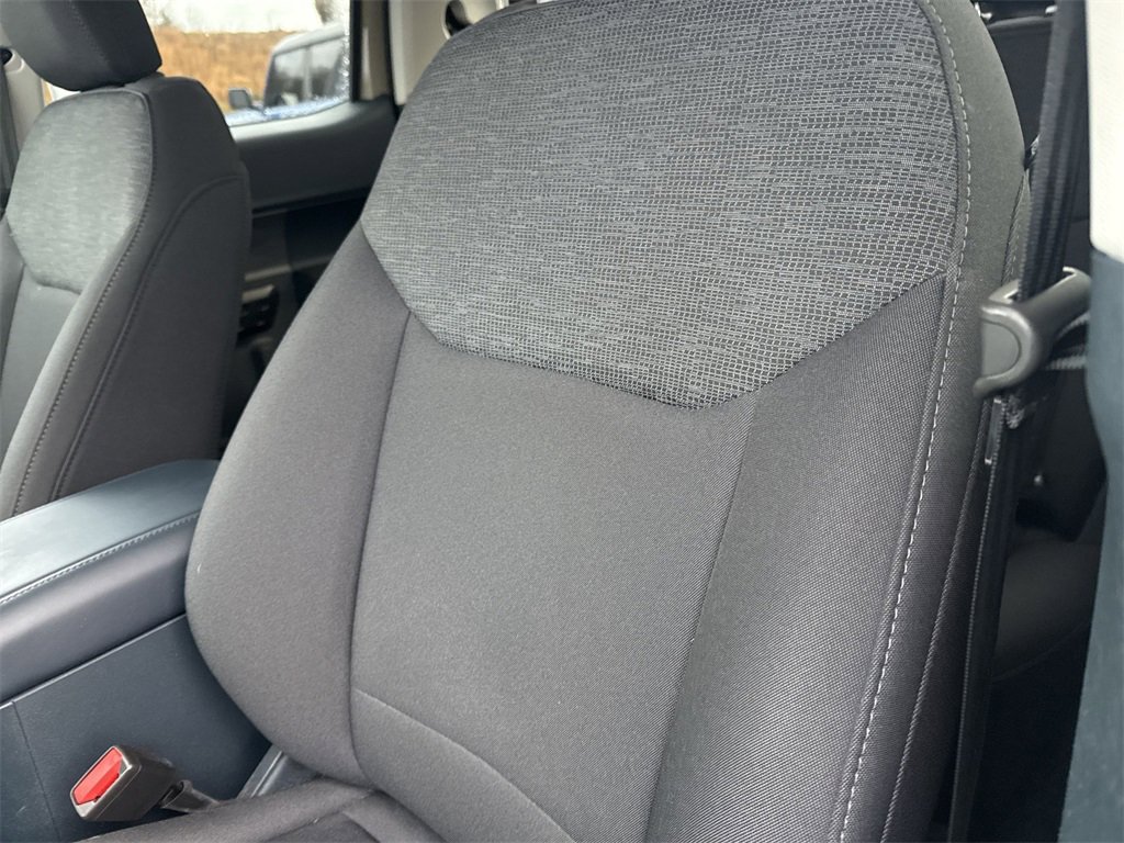 Certified 2025 Ford Maverick XL w/ Equipment Group 102A image 9