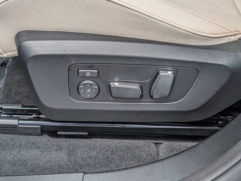 New 2025 BMW X3 xDrive30i w/ Premium Package image 21