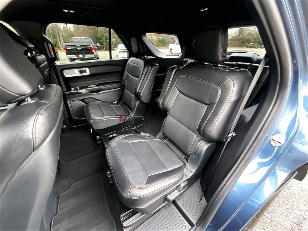 Used 2020 Ford Explorer Limited image 22