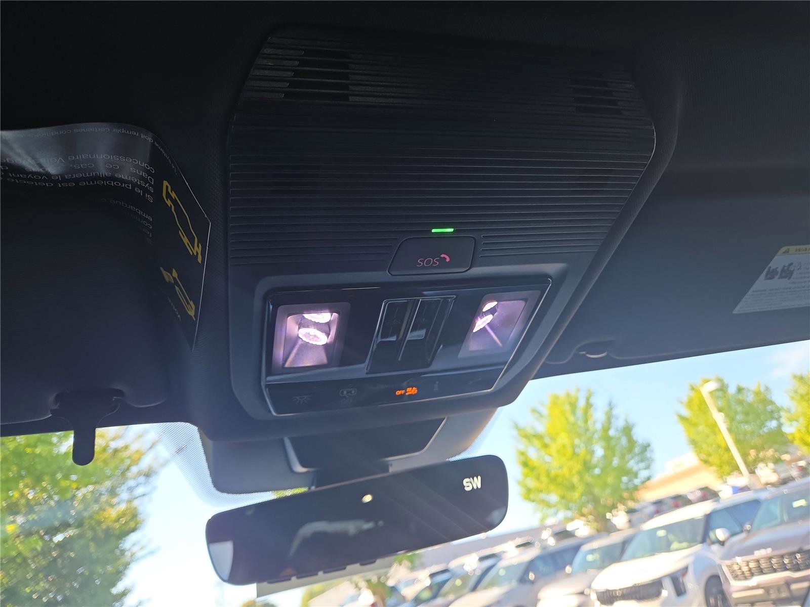 New 2025 Volkswagen Tiguan SE R-Line image 24