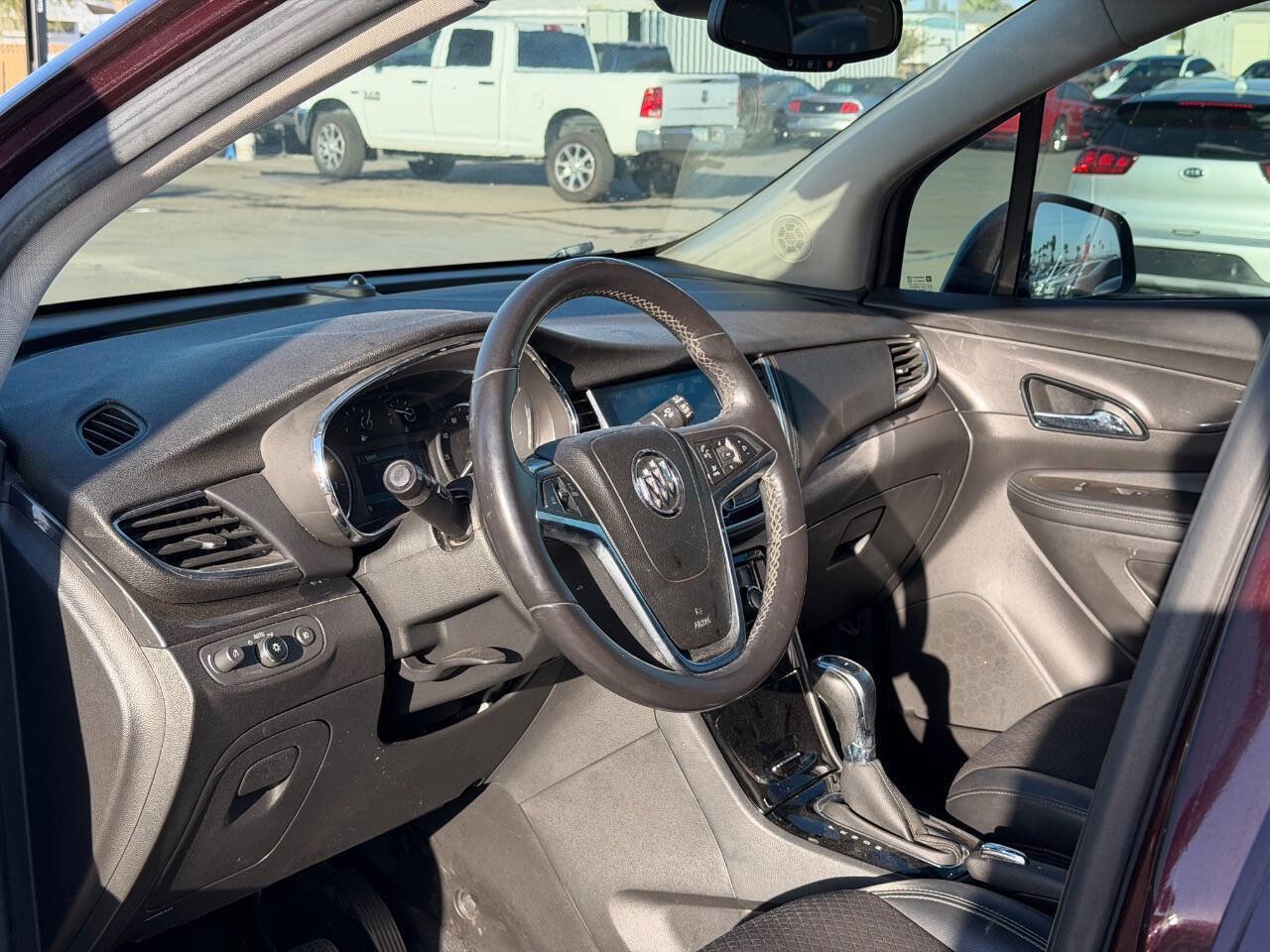 Used 2018 Buick Encore Sport Touring image 15
