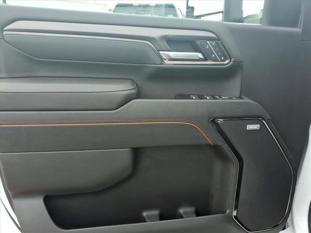 New 2026 GMC Sierra 2500 AT4 w/ AT4 Premium Plus Package image 14
