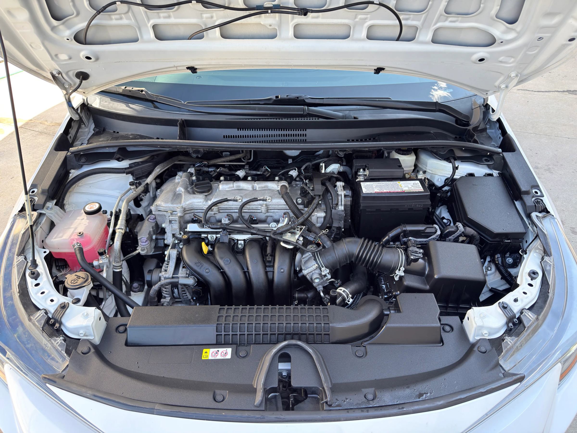 Used 2021 Toyota Corolla LE image 20