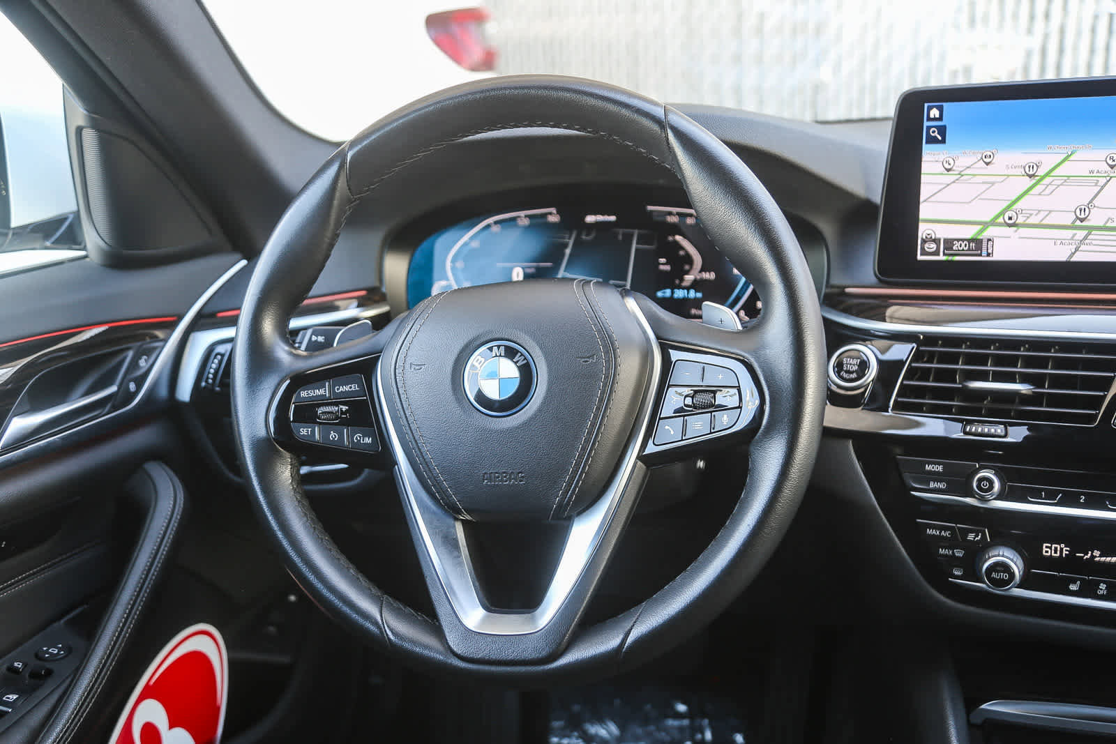 Used 2023 BMW 530e w/ Convenience Package image 12