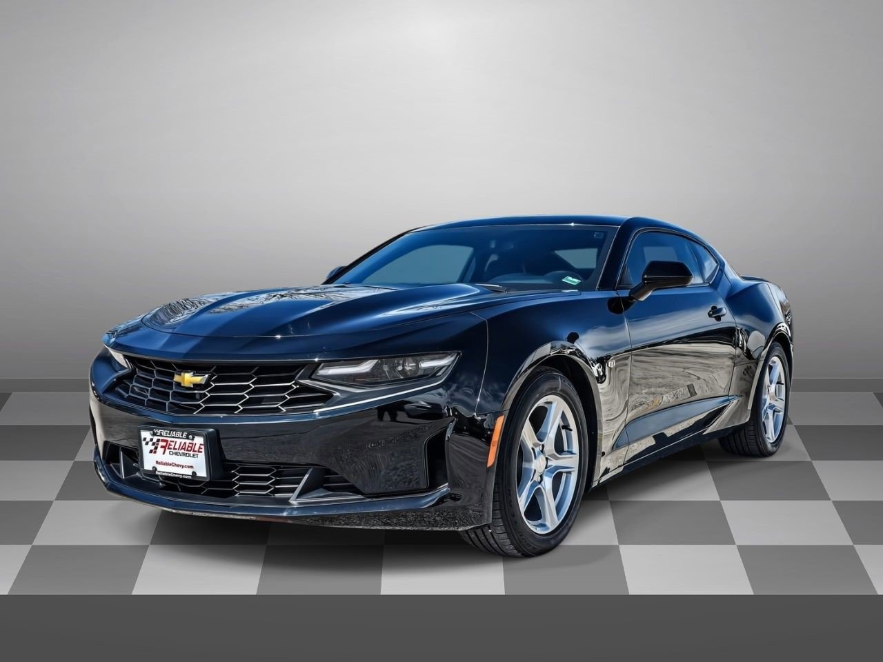 Certified 2023 Chevrolet Camaro LT w/ Technology Package image 3