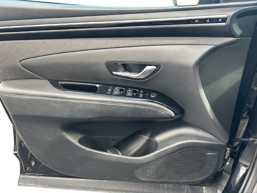 Used 2023 Hyundai Tucson Limited AWD/4WD image 20