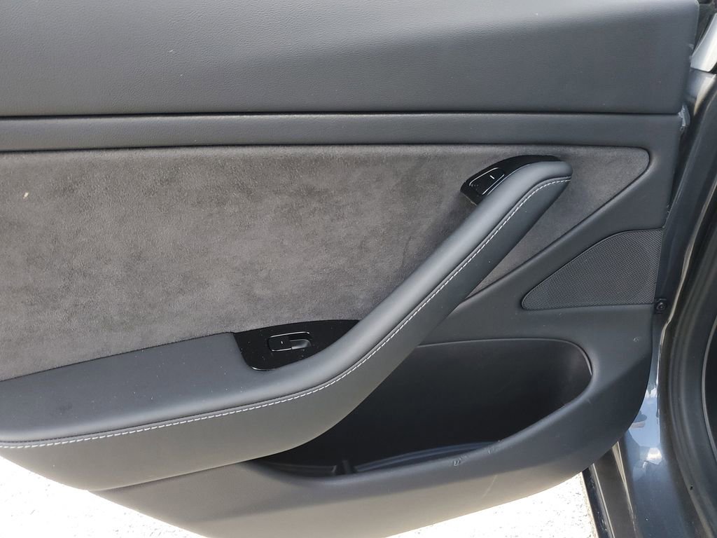Used 2019 Tesla Model 3 Long Range image 8