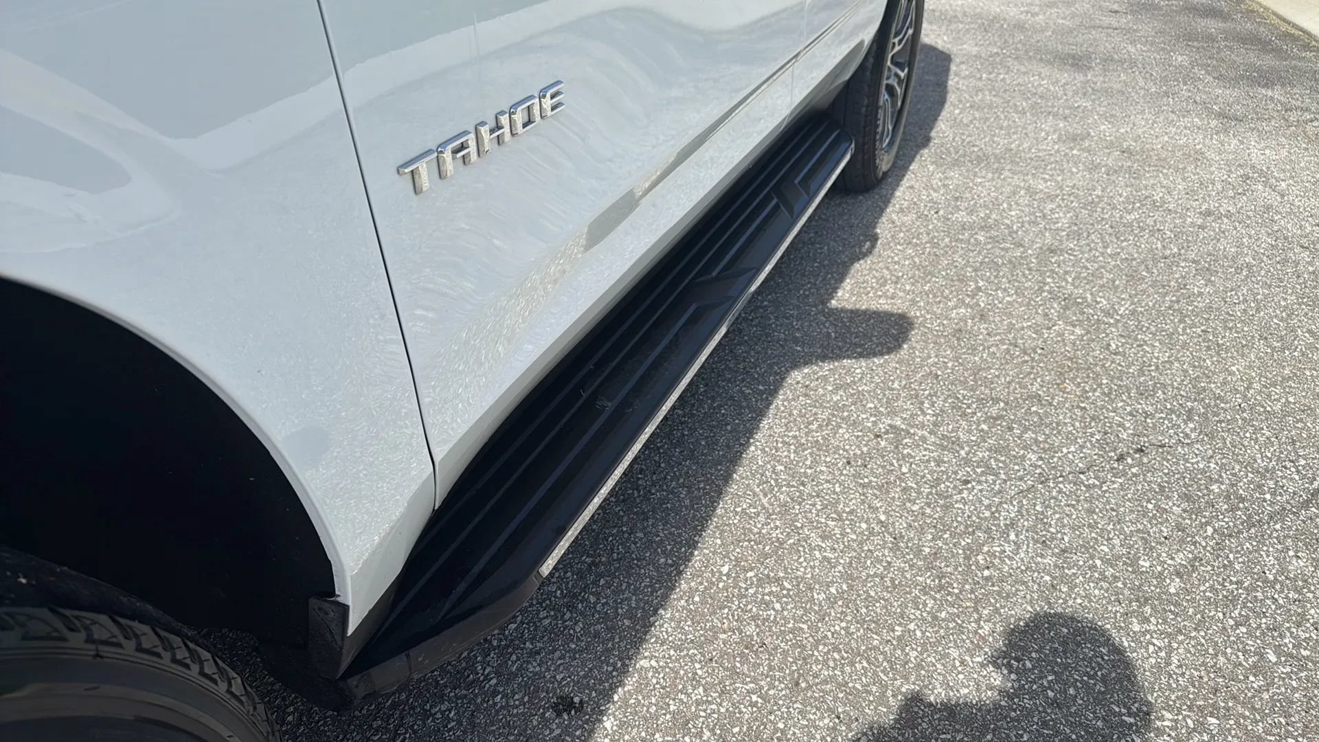 Used 2025 Chevrolet Tahoe LT RWD image 10