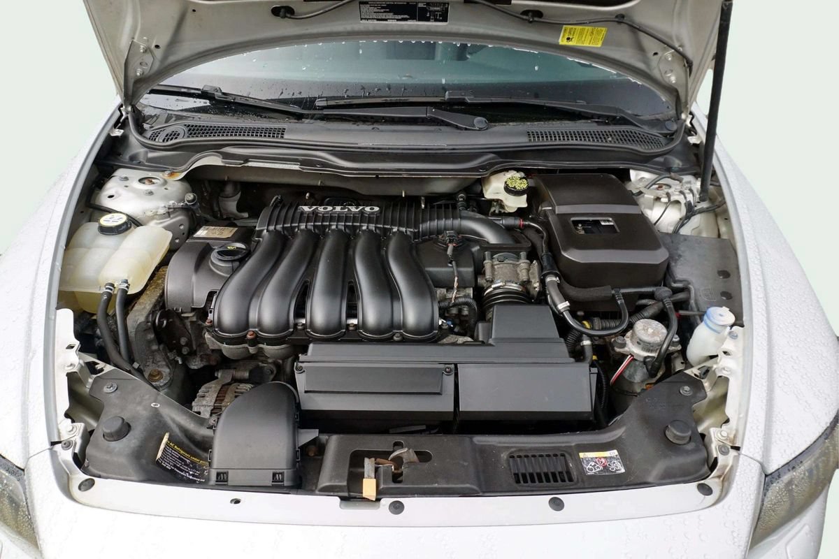 Used 2007 Volvo S40 2.4i FWD image 11