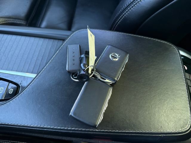 Used 2018 Volvo V90 T6 Cross Country w/ Convenience Package image 30