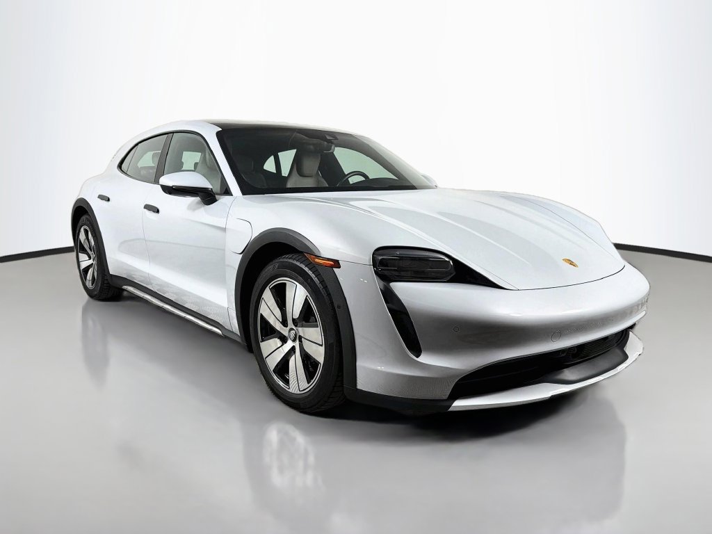 Used 2024 Porsche Taycan 4 Cross Turismo AWD/4WD image 3