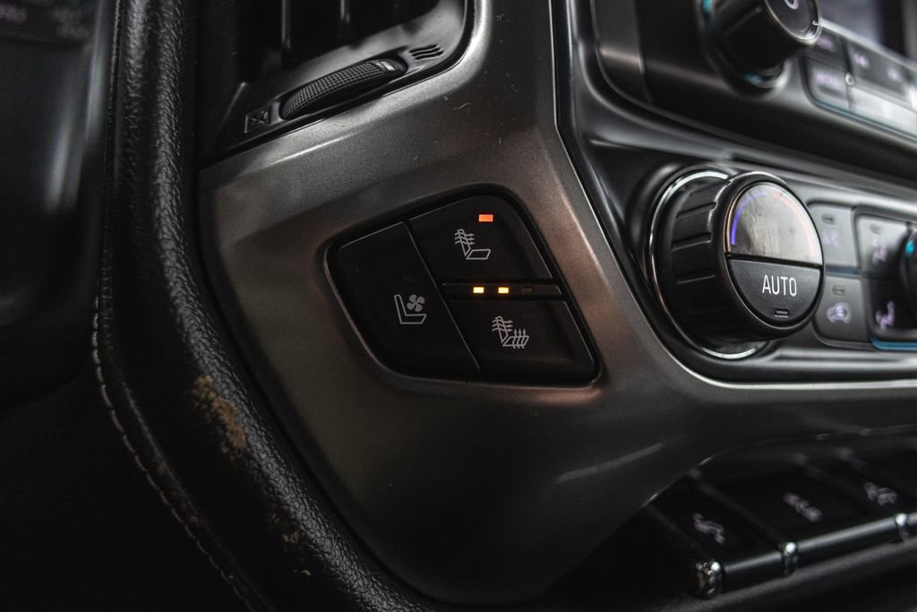 Used 2019 Chevrolet Silverado 2500 LTZ w/ Duramax Plus Package image 19