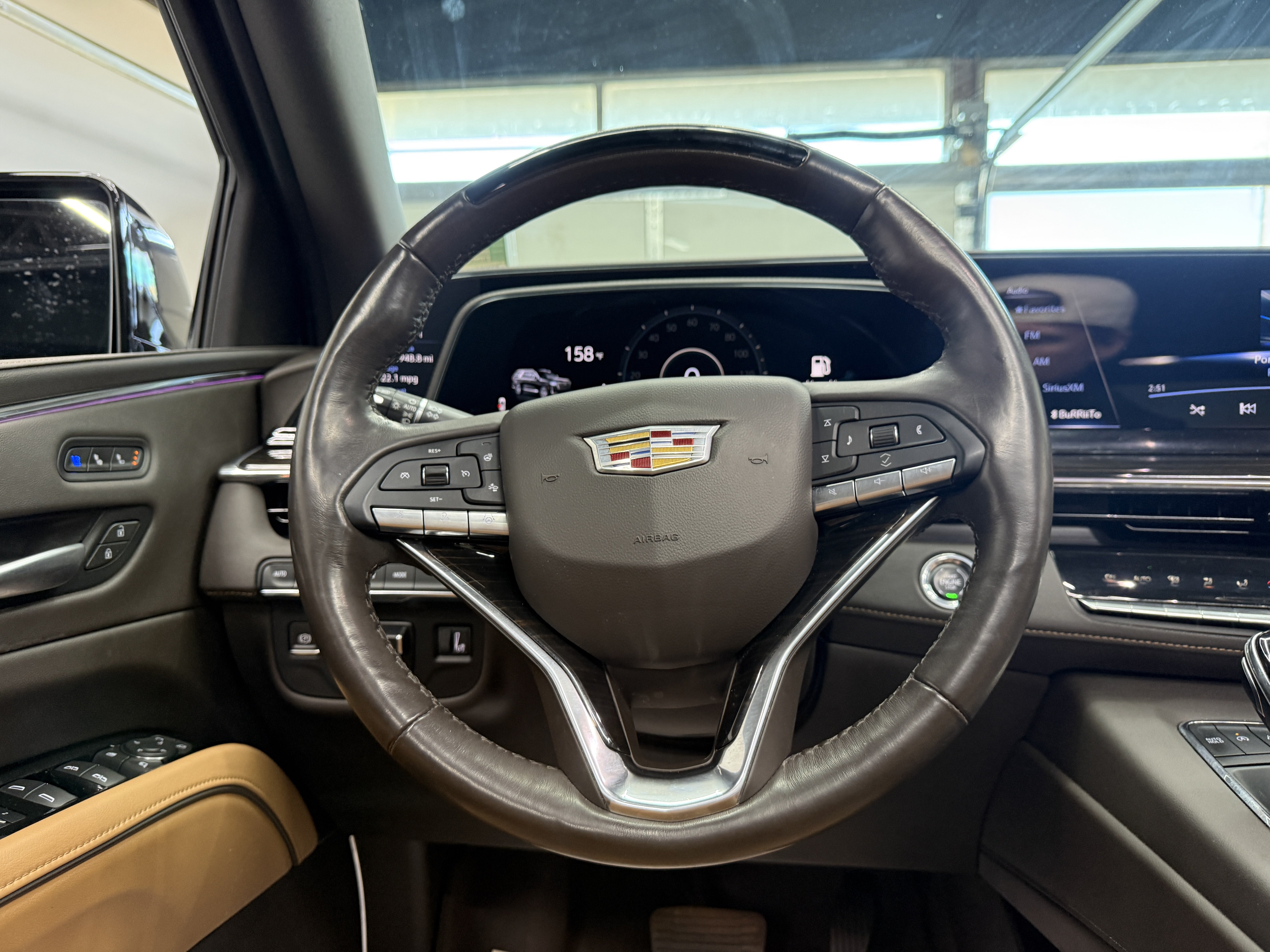 Used 2023 Cadillac Escalade Sport w/ LPO, Floor Liner Package AWD/4WD image 15