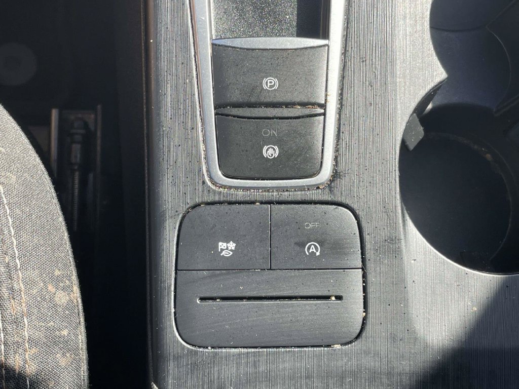 Certified 2023 Ford Escape Active FWD image 22